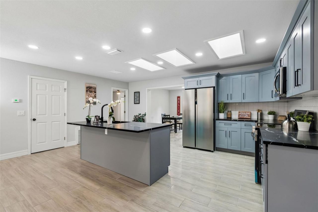 3600 38th Avenue E, Bradenton, FL 34208 Photo