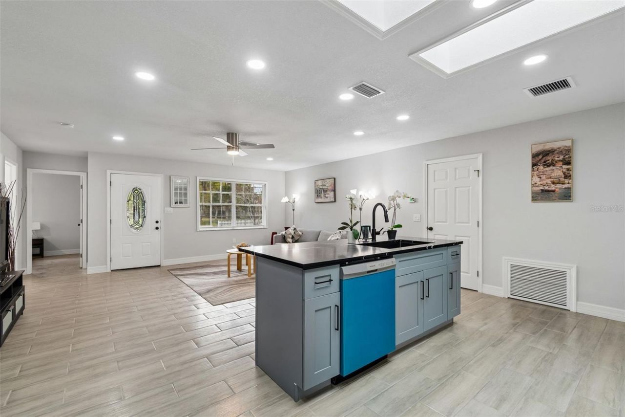 3600 38th Avenue E, Bradenton, FL 34208 Photo