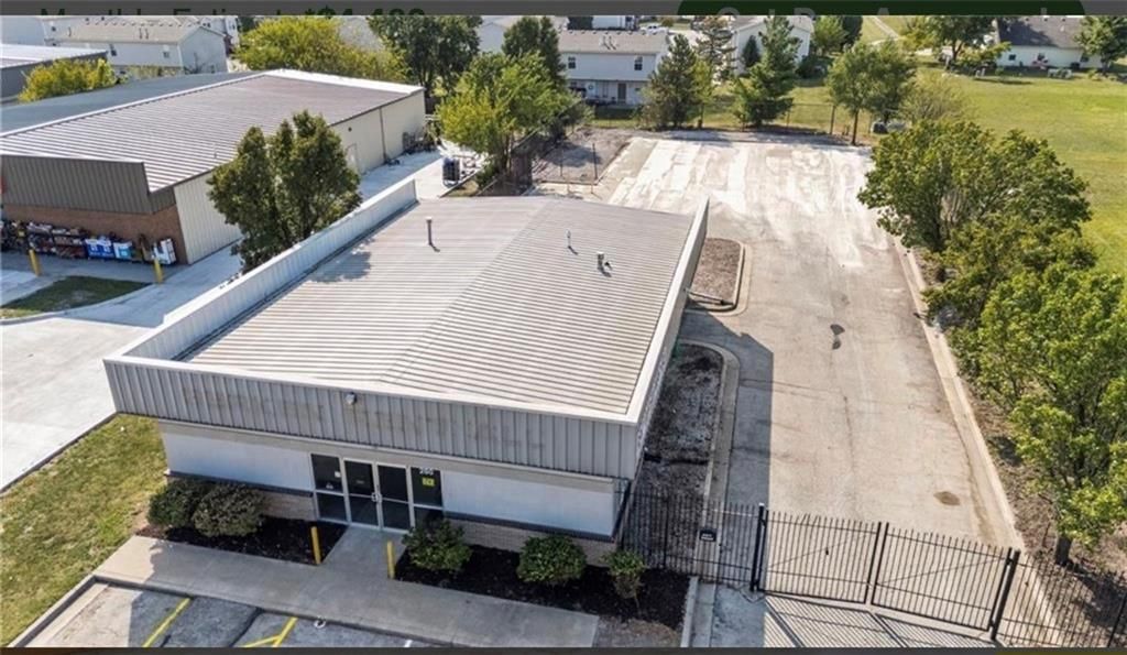 260 N Moonlight Road, Gardner, KS 66030 Main Photo