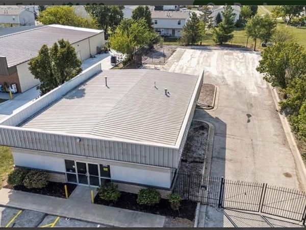 260 N Moonlight Road, Gardner, KS 66030