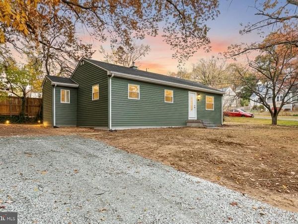 5418 VARNUM STREET, BLADENSBURG, MD 20710