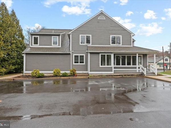 1 CENTER STREET, DOYLESTOWN, PA 18901