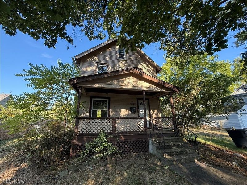 1033 Olive Avenue NE, Warren, OH 44483 Photo 1