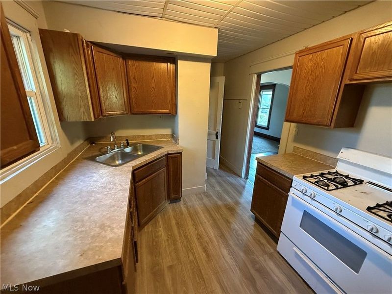 1033 Olive Avenue NE, Warren, OH 44483 Photo 10