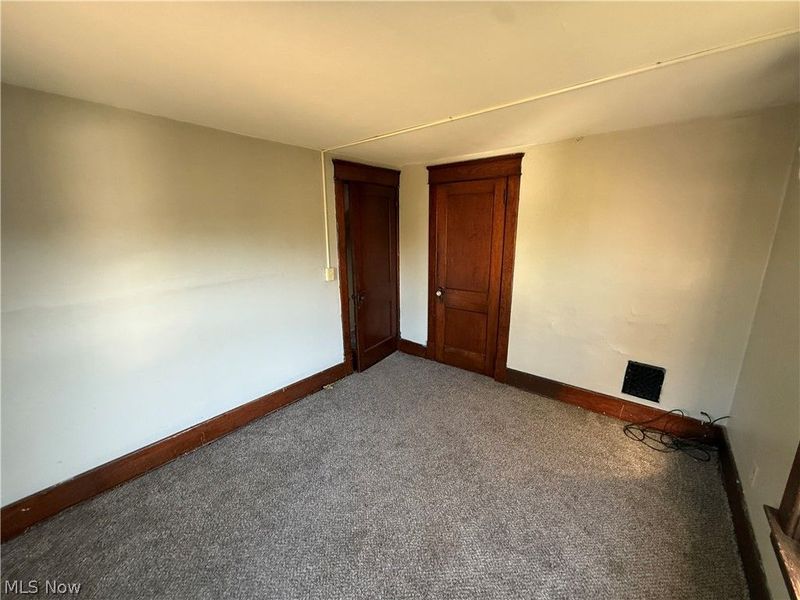 1033 Olive Avenue NE, Warren, OH 44483 Photo 15