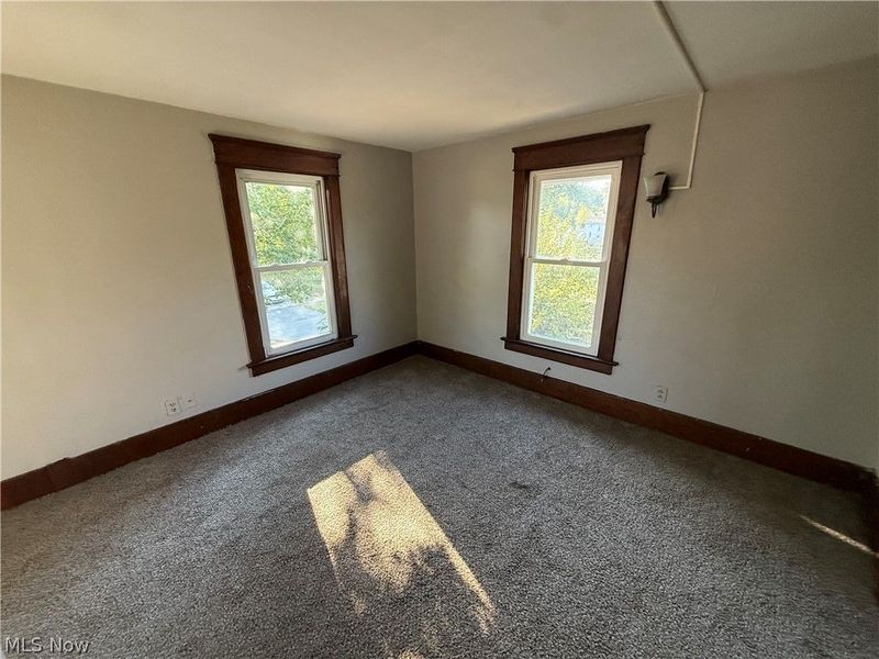 1033 Olive Avenue NE, Warren, OH 44483 Photo 17