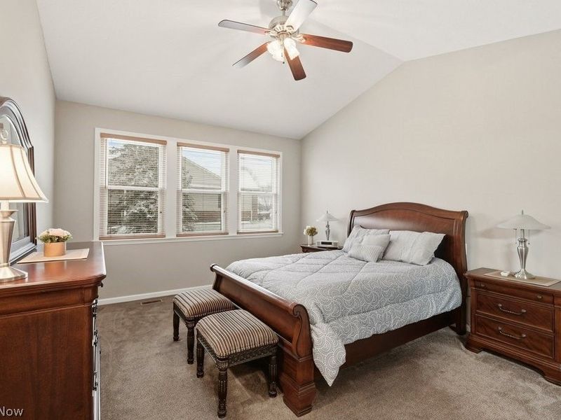 391 Stone Bridge Drive, Unit 34, Sagamore Hills, OH 44067 Photo 11