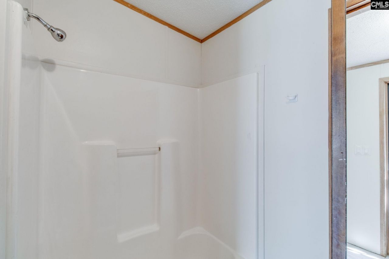 597 Forest Hills Drive  Photo 16