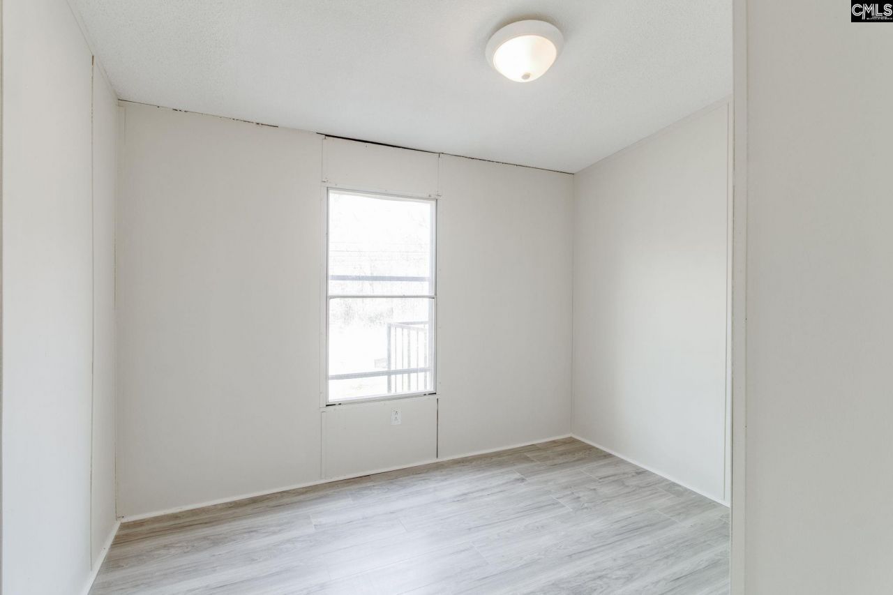 597 Forest Hills Drive  Photo 20