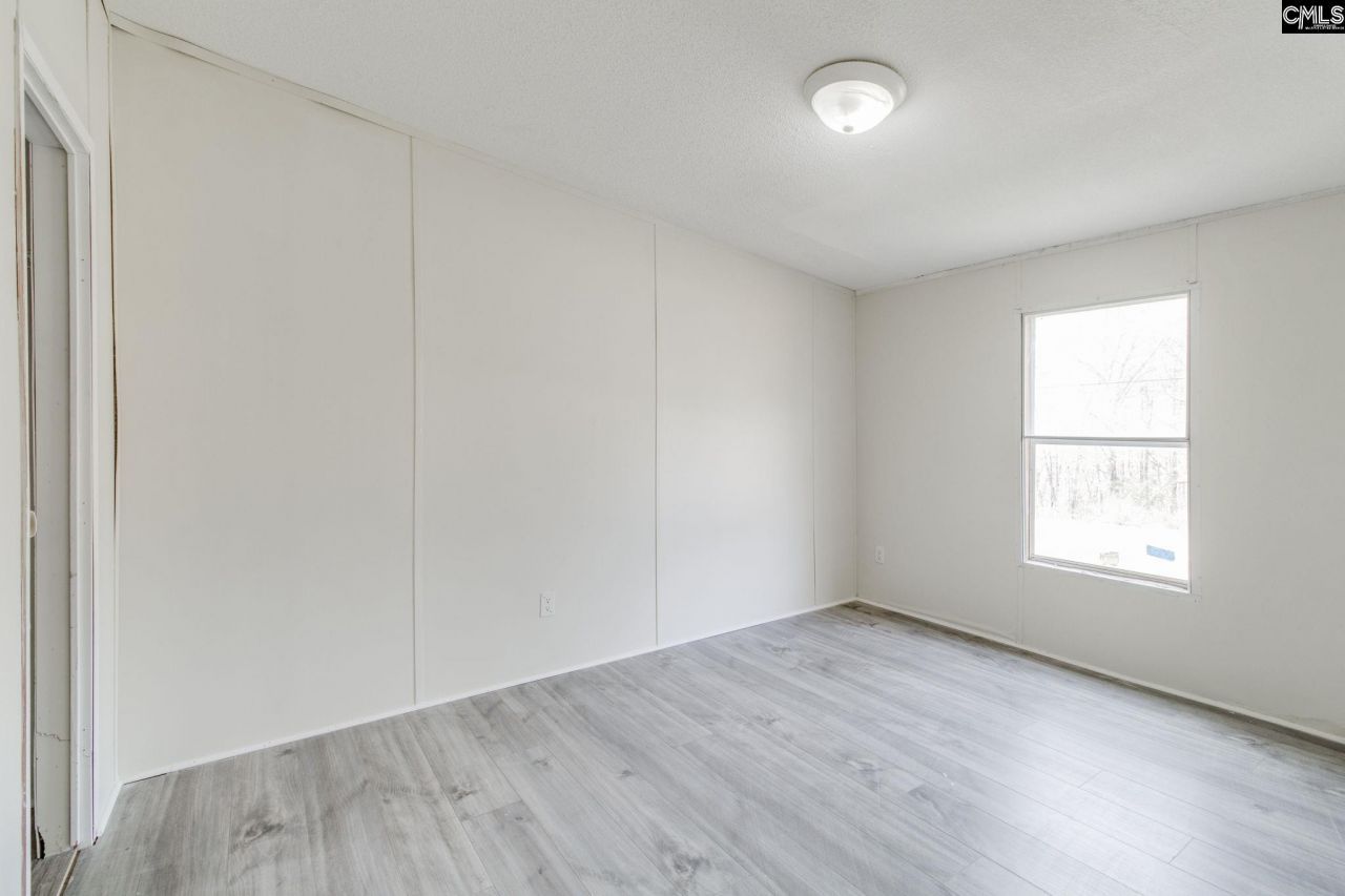 597 Forest Hills Drive  Photo 22