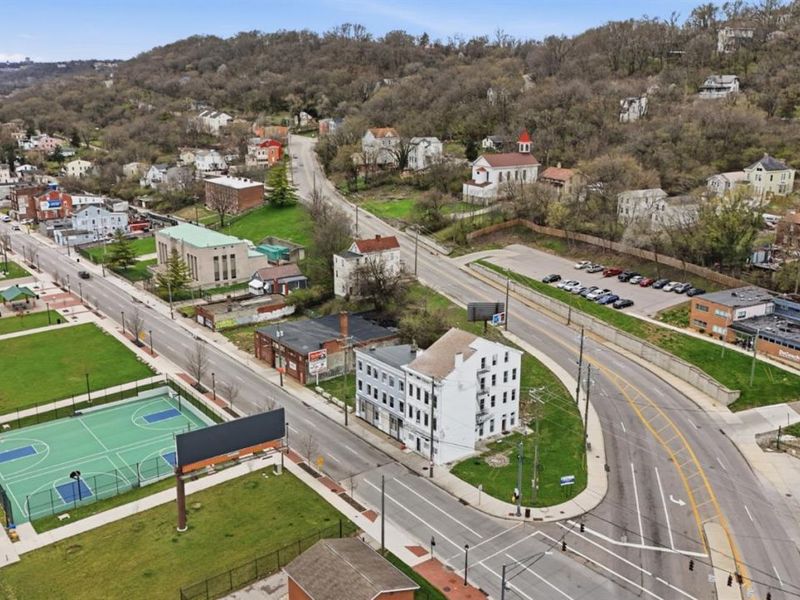 1610 Queen City Avenue, Unit 1, Cincinnati, OH 45214 Photo 2