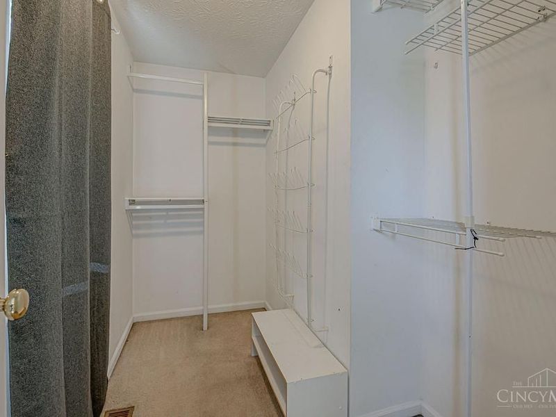 4924 Alvernovalley Court, Delhi Twp, OH 45238 Photo 21