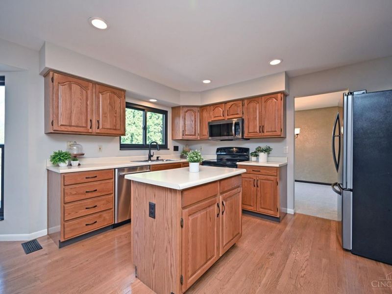 8346 White Hill Lane, West Chester, OH 45069 Photo 8