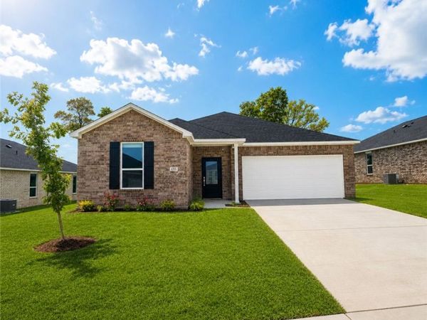 6305 SW Abelia Avenue, Bentonville, AR 72712