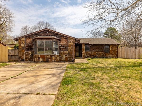 13827 S 283rd East Avenue, Coweta, OK 74429
