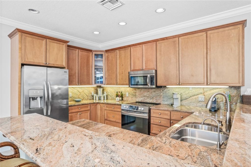 224 Oak Hammock Circle Sw, Vero Beach, FL 32962 Photo