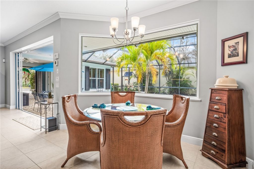 224 Oak Hammock Circle Sw, Vero Beach, FL 32962 Photo