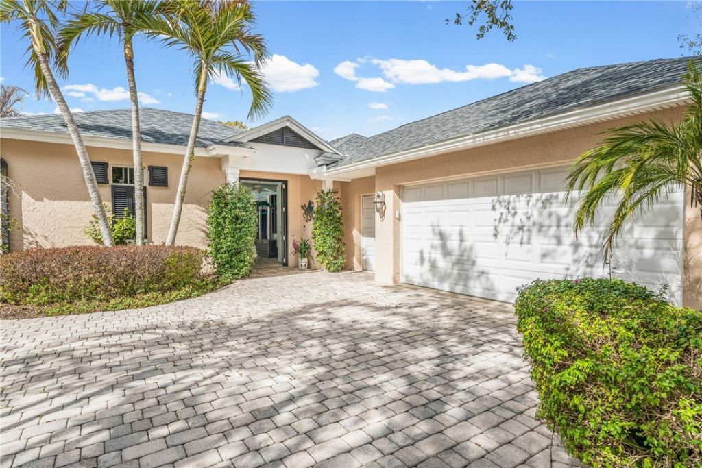 224 Oak Hammock Circle Sw, Vero Beach, FL 32962 Photo