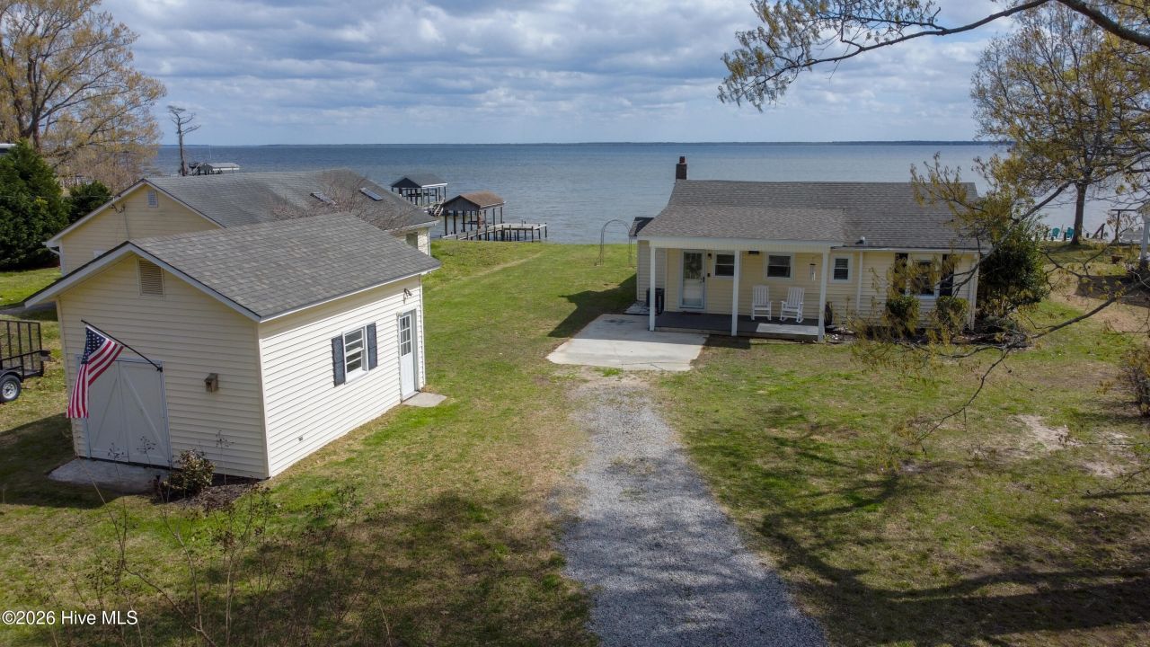 159 Nixons Beach Road, Edenton, NC 27932 Main Photo
