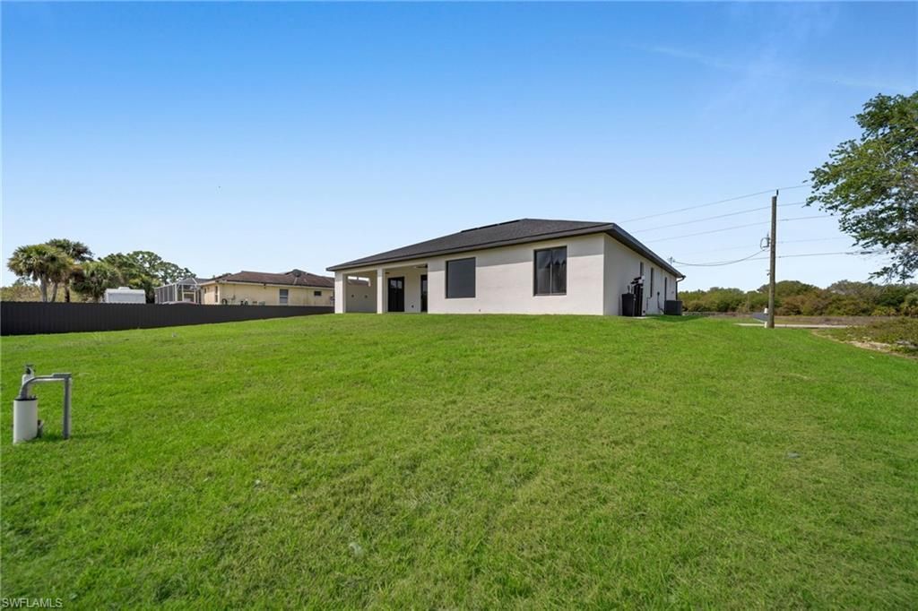 1618 Moore Ave, Lehigh Acres, FL 33972 Photo