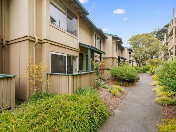 385 Mandarin Drive, Unit 11, Daly City, CA 94015