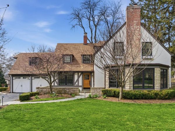 2015 Hillside Drive, Columbus, OH 43221