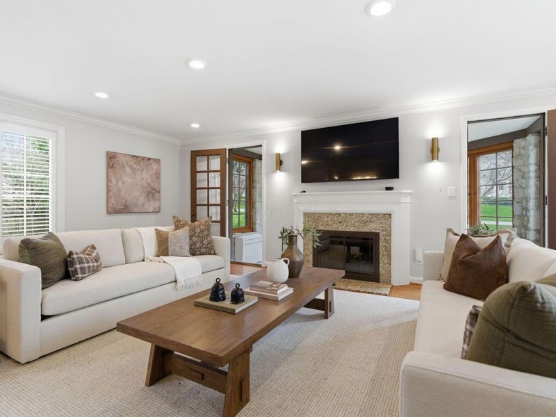 2015 Hillside Drive, Columbus, OH 43221 Photo 14