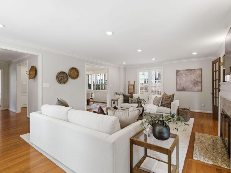 2015 Hillside Drive, Columbus, OH 43221 Photo 18