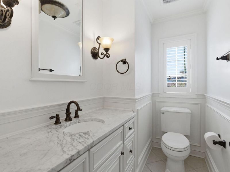 2015 Hillside Drive, Columbus, OH 43221 Photo 47