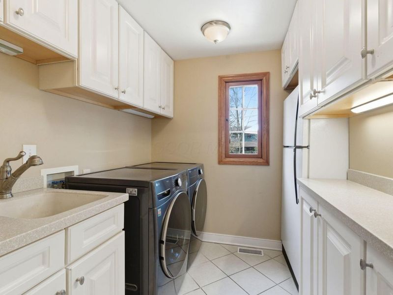 2015 Hillside Drive, Columbus, OH 43221 Photo 48