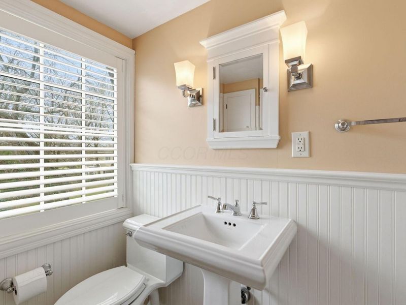 2015 Hillside Drive, Columbus, OH 43221 Photo 69