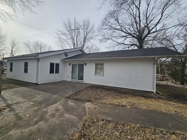 167 WITMER, Moscow, IA 52760