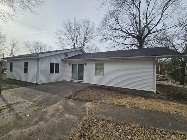 167 WITMER, Moscow, IA 52760