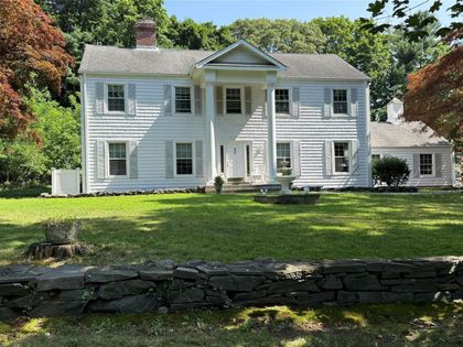 2 Three Pond Road Smithtown, NY 11787