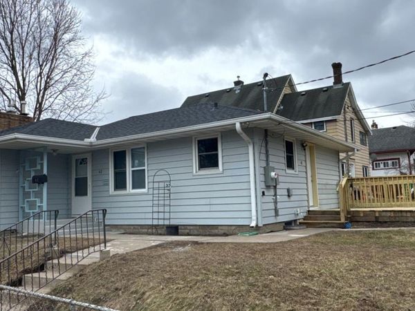 42 Baker Street W, Saint Paul, MN 55107