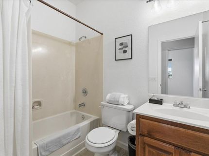 7920 Kelvedon Way, Sacramento, CA 95829 Photo