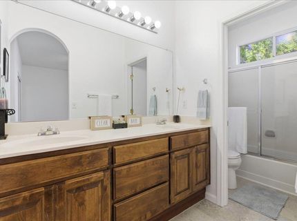 7920 Kelvedon Way, Sacramento, CA 95829 Photo