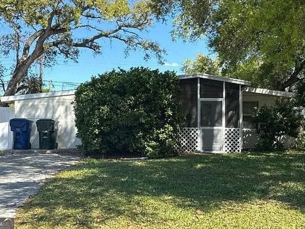 3033 Karen Avenue, Largo, FL 33774