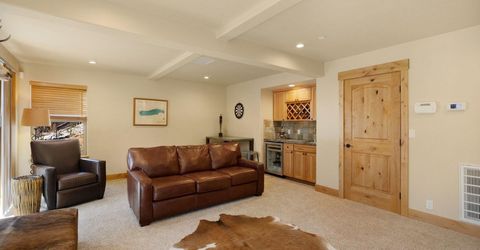 15224 W Reed Avenue, Truckee, CA 96161 Photo