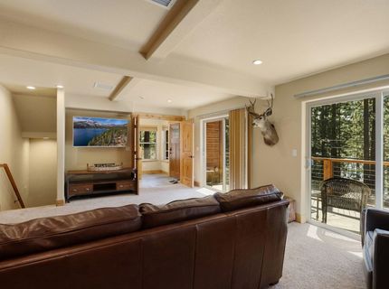 15224 W Reed Avenue, Truckee, CA 96161 Photo