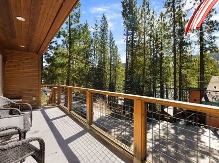 15224 W Reed Avenue, Truckee, CA 96161 Photo