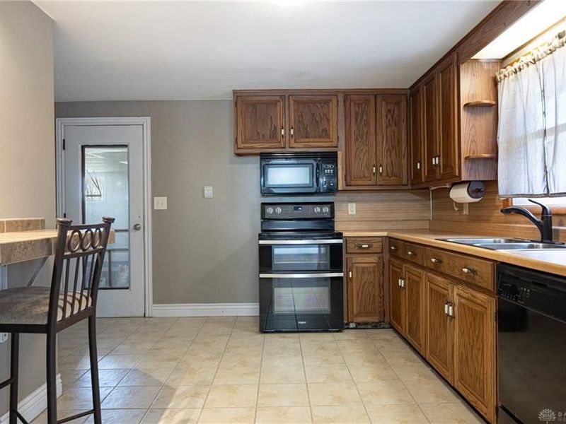 5235 W Ridgewood Road, Moorefield Township, OH 45503 Photo 7