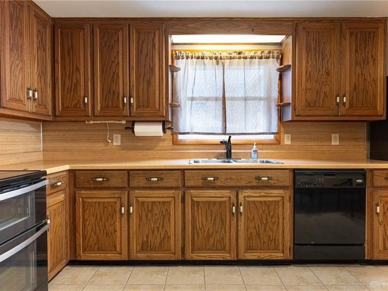 5235 W Ridgewood Road, Moorefield Township, OH 45503 Photo 9