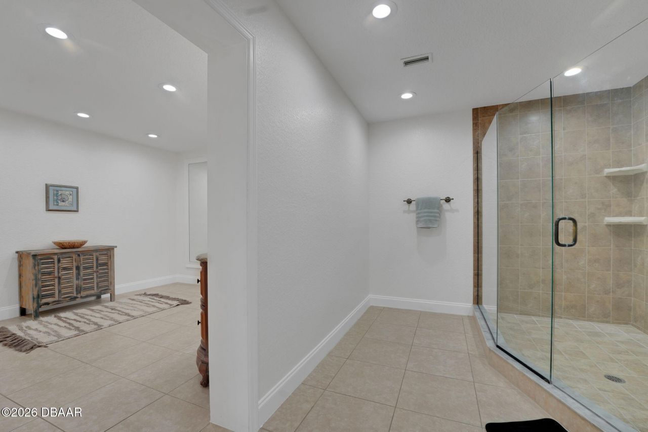 10911 Lakeshore Drive, Clermont, FL 34711 Photo