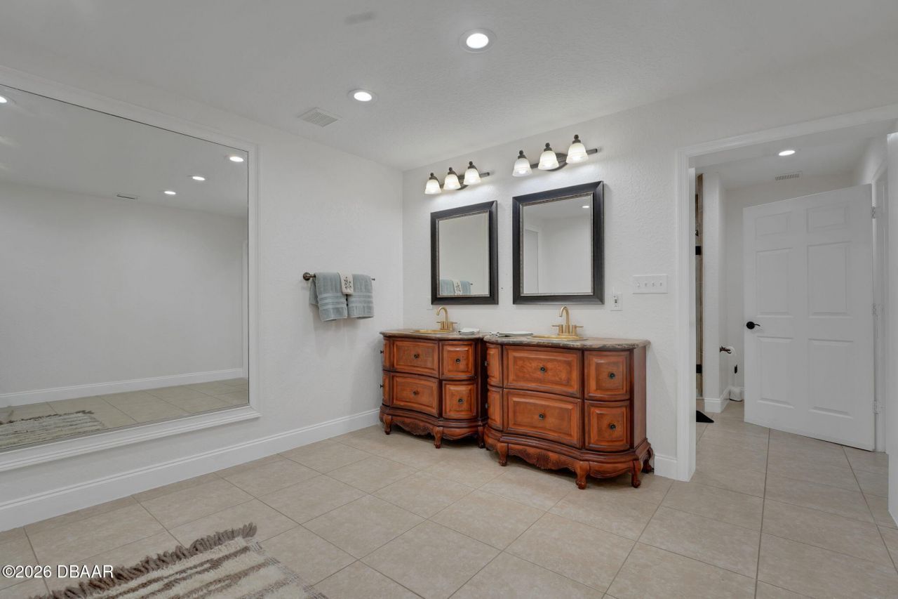 10911 Lakeshore Drive, Clermont, FL 34711 Photo