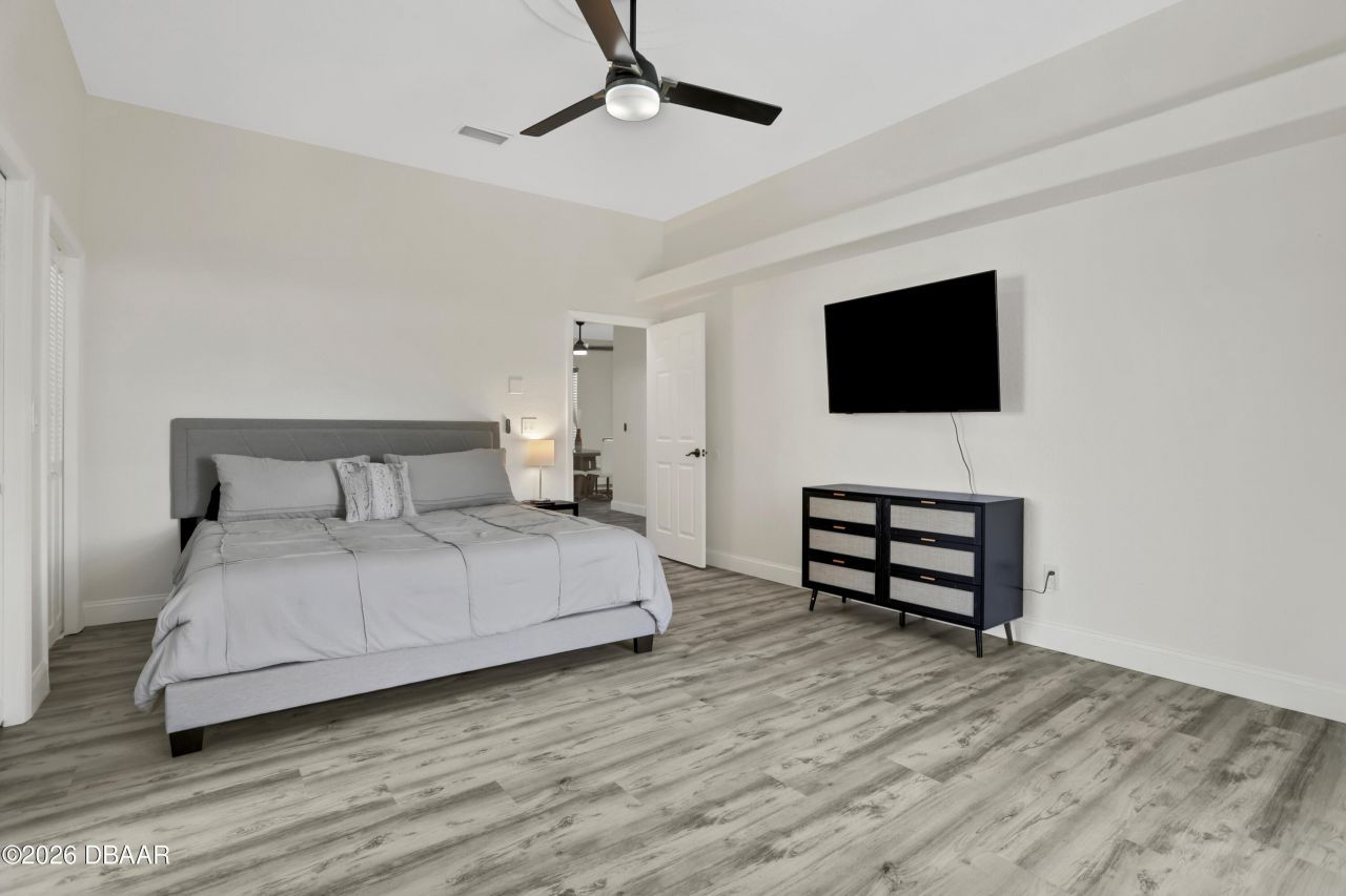 10911 Lakeshore Drive, Clermont, FL 34711 Photo