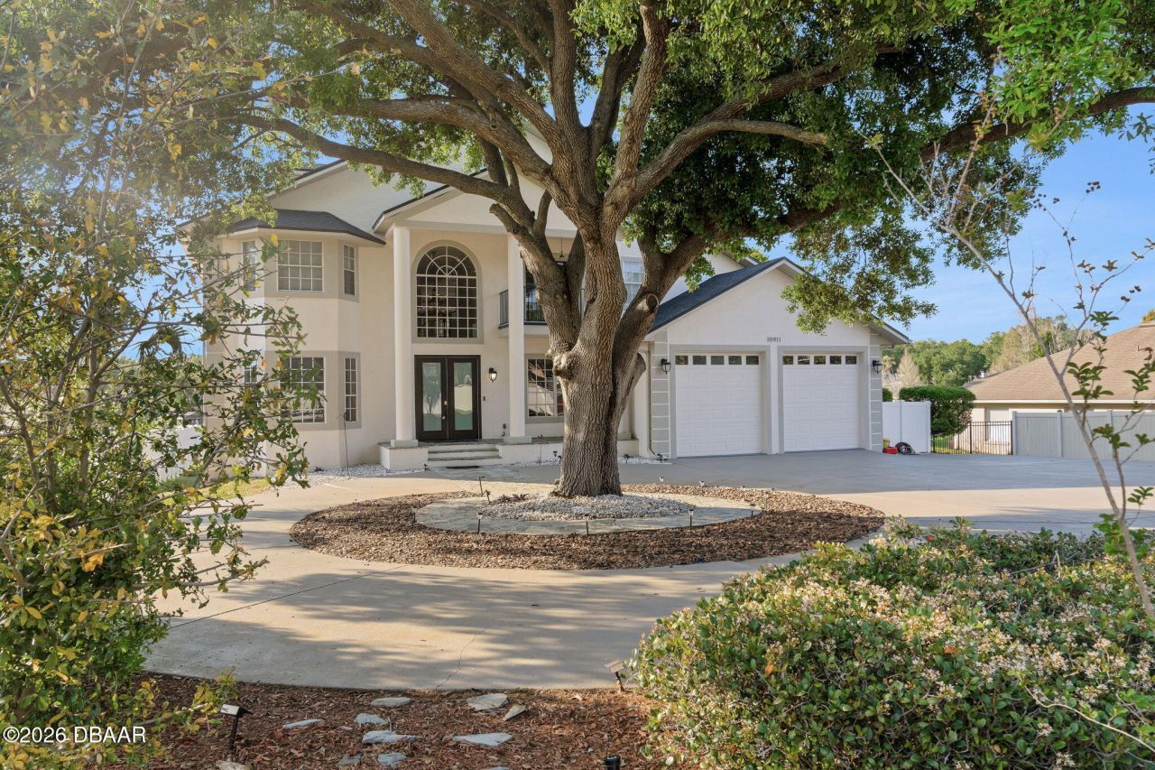 10911 Lakeshore Drive, Clermont, FL 34711 Photo