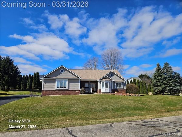 16180 Hill Forest Drive, Fenton Twp, MI 48451