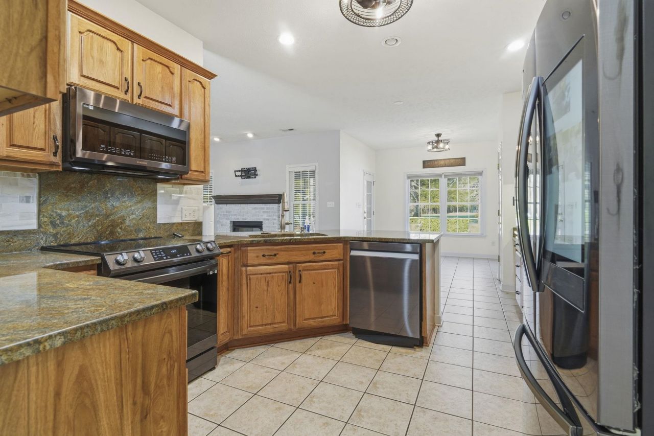 9611 Indigo Creek Blvd.  Photo 19