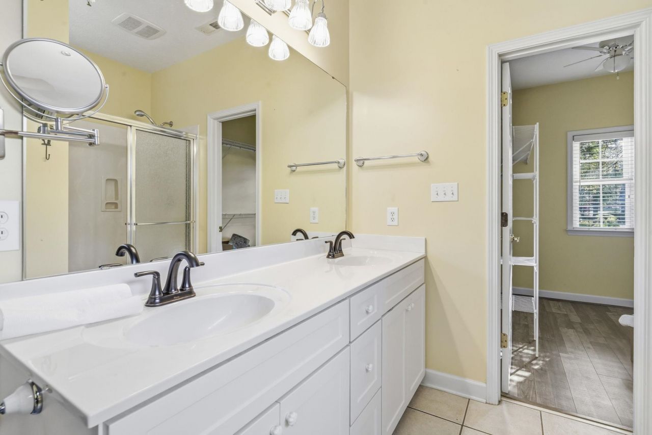 9611 Indigo Creek Blvd.  Photo 34